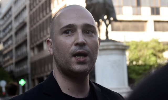 Εισαγγελική έρευνα για τη λίστα με τα ονόματα παιδιών που αναδημοσίευσε ο Κωνσταντίνος Μπογδάνος