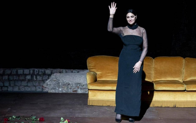 Μόνικα Μπελούτσι