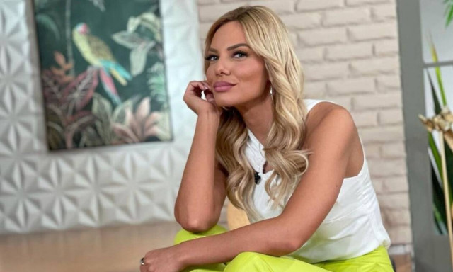 Έτοιμη να παντρευτεί η Ιωάννα Μαλέσκου (video)