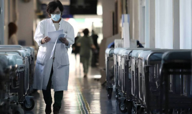 Πλεύρης: Χωρίς αρνητικό rapid test θα εισέρχονται στα ιατρεία οι εμβολιασμένοι συνοδοί ασθενών