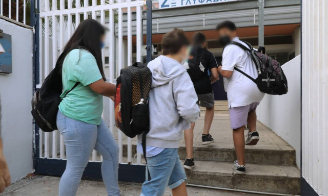 Κορονοϊός: Η δύσκολη εξίσωση με παιδιά, εμβόλια, σχολεία και μετάλλαξη Δέλτα