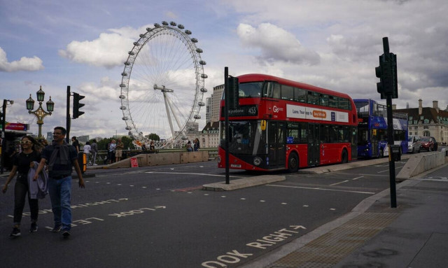 Βρετανία: Χωρίς τεστ η είσοδος για εμβολιασμένους επισκέπτες από τις 4 Οκτωβρίου