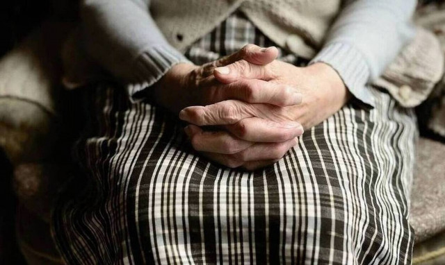 Φθιώτιδα: Τρόμος για ηλικιωμένη - Κλειδώθηκε στην κουζίνα για να γλυτώσει από διαρρήκτες