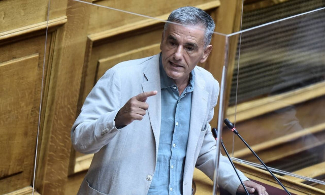 Τσακαλώτος: Ο κ. Οικονόμου και η ΝΔ ας μιλήσουν για την τάξη που πραγματικά εκπροσωπούν