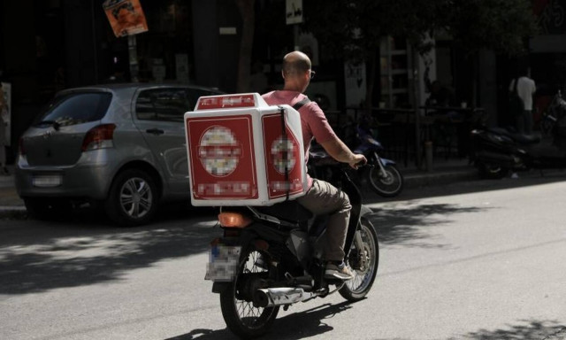ΣΕΠΕ: Έλεγχοι και πρόστιμα άνω των 900.000 ευρώ από το 2020 ως σήμερα στον κλάδο των delivery