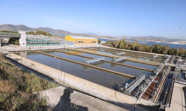 Κρούσματα σήμερα: Σταθερό παραμένει το ιικό φορτίο των λυμάτων - Ποιες περιοχές προβληματίζουν