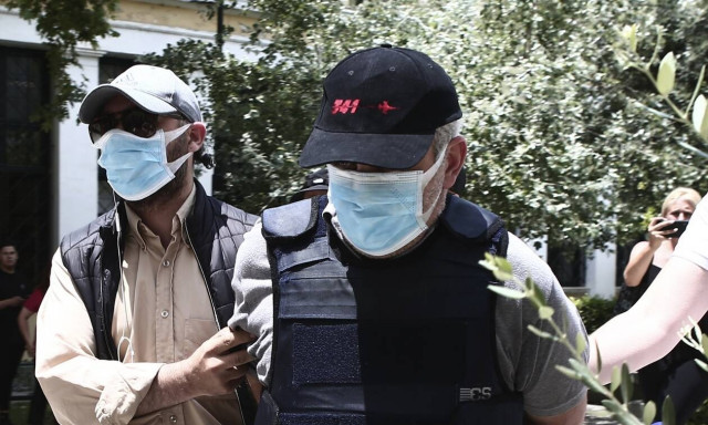 Ψευτογιατρός