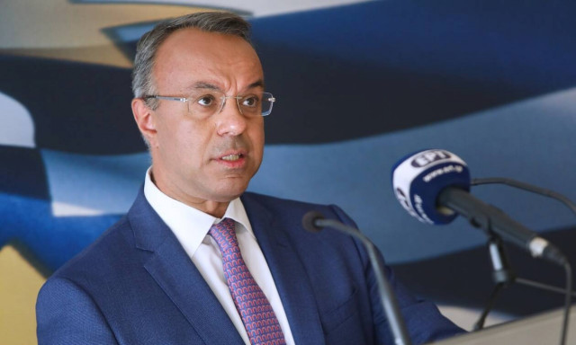 Σταϊκούρας: Επιστρέφουμε στην κοινωνία το οικονομικό μέρισμα της προσπάθειας που έχει καταβάλει