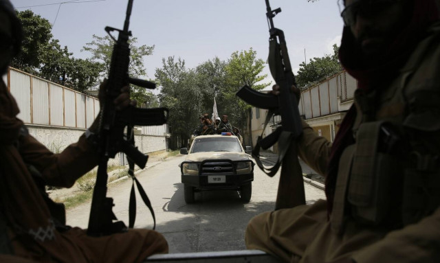 Αφγανιστάν: Οι Ταλιμπάν γυρίζουν τη χώρα πίσω στον τομέα των ανθρωπίνων δικαιωμάτων καταγγέλλουν ΜΚΟ