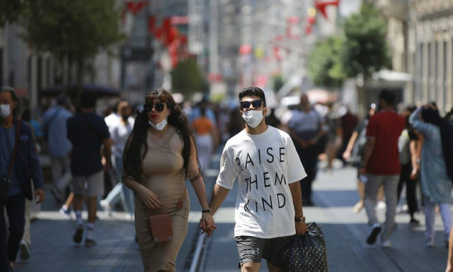 Κορονοϊός στην Τουρκία: 28.168 κρούσματα και 242 θάνατοι σε 24 ώρες