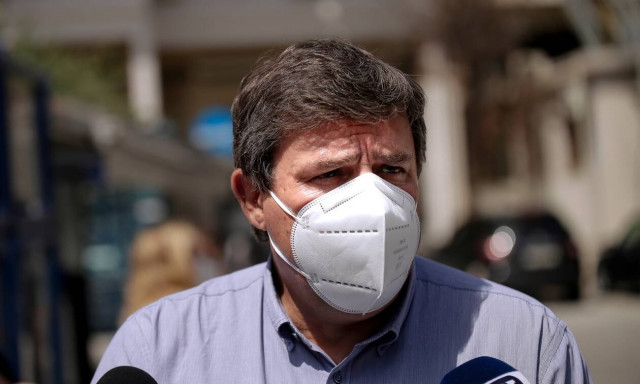 Ξανθός: «Η κυβέρνηση έχει επιλέξει το κόστος της πανδημίας να το πληρώνουν οι πολίτες»