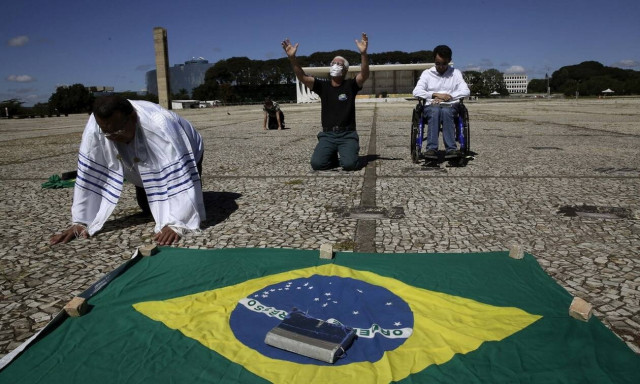 Κορονοϊός στη Βραζιλία: 648 θάνατοι και 24.611 νέα κρούσματα σε 24 ώρες