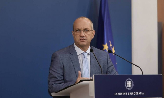 Οικονόμου κατά Τσίπρα: Τσάκισε συνειδητά τις μικρομεσαίες επιχειρήσεις όσο ήταν πρωθυπουργός