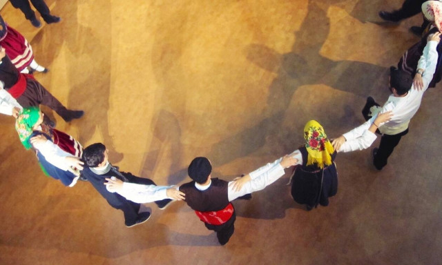 Πάτρα: «Βόμβα» κορονοϊού με τουλάχιστον 20 κρούσματα σε χορευτικό σύλλογο