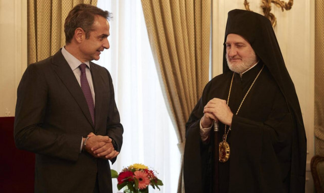 «Κλείδωσε» η συνάντηση Μητσοτάκη – Ελπιδοφόρου στη Νέα Υόρκη