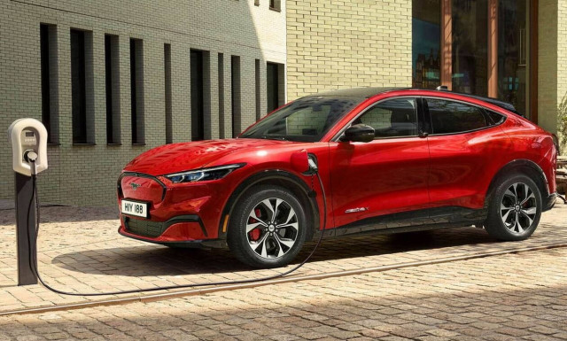 Ford Mustang Mach-E: Επιδότηση με όφελος 6.000 ευρώ