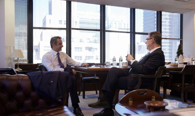 Συνάντηση Μητσοτάκη - Μπουρλά: Τι συζήτησαν για τις επενδύσεις της Pfizer στην Ελλάδα