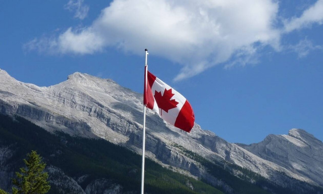 Καναδάς: Επέστρεψαν οι δύο Καναδοί που αφέθηκαν ελεύθεροι από την Κίνα