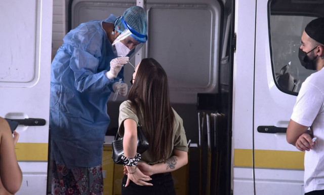 Rapid test: Σε ποια σημεία θα πραγματοποιηθούν έλεγχοι από τον ΕΟΔΥ το Σάββατο (25/9)