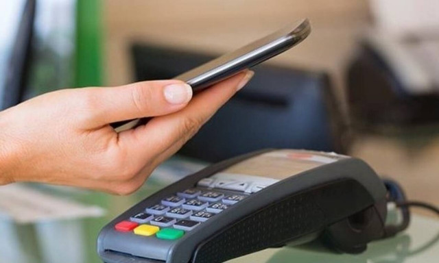 Ηλεκτρονικό εμπόριο: Αυξάνεται ταχύτατα στην Ελλάδα - «Σανίδα σωτηρίας» για τους καταναλωτές