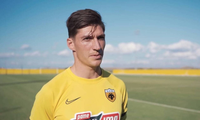 Ο Στίβεν Τσούμπερ στον ΟΠΑΠ: Γι’ αυτό ήρθα στην ΑΕΚ – Θέλουμε πολύ το πρωτάθλημα