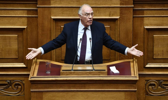 Μποτώνης στο Newsbomb.gr για Λεβέντη: Κορονοϊός και σακχαρο τον οδήγησαν στη ΜΕΘ