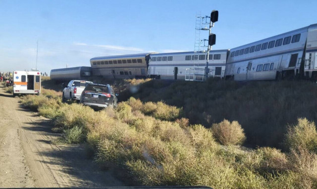 ΗΠΑ: Εκτροχιασμός τρένου στην Μοντάνα - Οι πρώτες εικόνες από τον τόπο της τραγωδίας