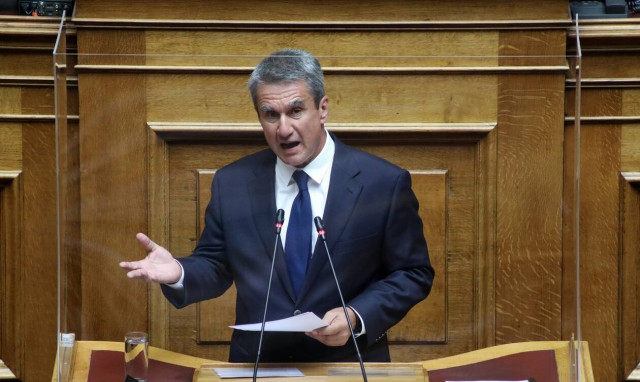 Απίστευτη καταγγελία εμπλέκει στρατιωτικό συνδικαλιστή που κάνει εκστρατεία για τον Λοβέρδο