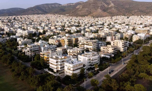 Χιλιάδες συμψηφισμούς οφειλών ΕΝΦΙΑ με επιστροφές φόρου εισοδήματος «έτρεξε» η ΑΑΔΕ