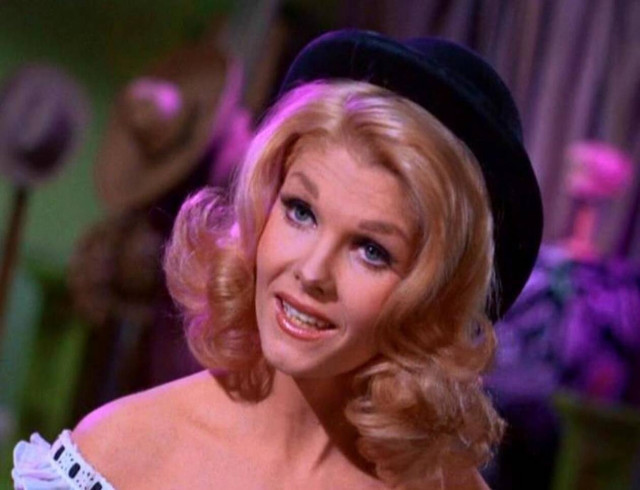 Jean Hale: Πέθανε η ηθοποιός του Μπάτμαν και της Μπονάντσα