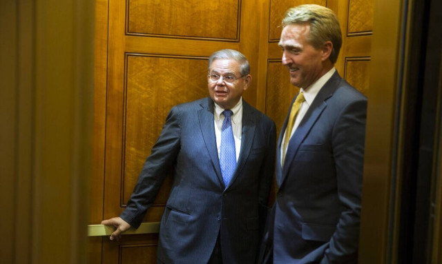 Νέο «Ράπισμα» Μενέντεζ σε Άγκυρα: Όχι στη πώληση νέων αμερικανικών οπλικών συστημάτων στην Τουρκία