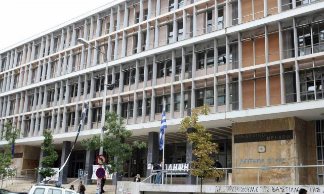 Θεσσαλονίκη: Στη φυλακή ο «ευγενικός» ληστής – Άφηνε χαρτάκια συγγνώμης στα θύματα