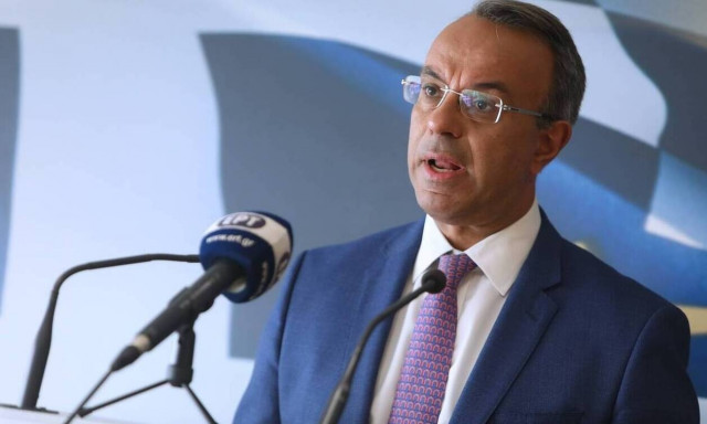 Σταϊκούρας: Ανοίγει άμεσα η πλατφόρμα για τις 72 δόσεις