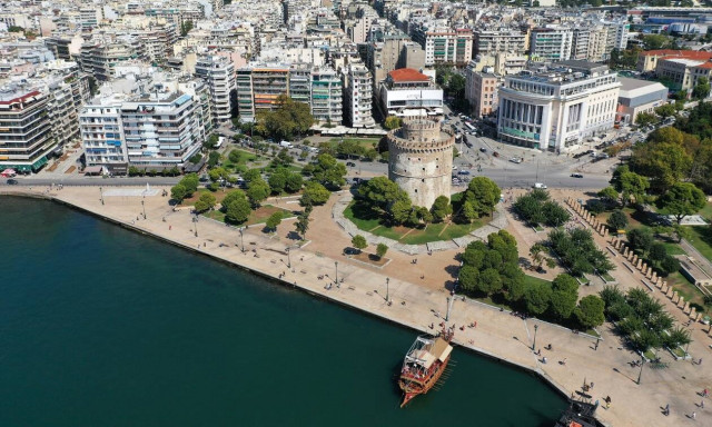 Κορονοϊός: Στο «κόκκινο» Θεσσαλονίκη, Χαλκιδική, Κιλκίς, Λάρισα - Ο νέος επιδημιολογικός χάρτης