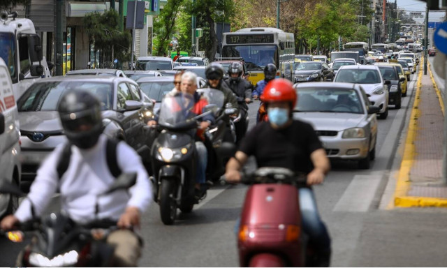 Κίνηση ΤΩΡΑ: Άνοιξε το κέντρο της Αθήνας - Πού παρατηρούνται καθυστερήσεις