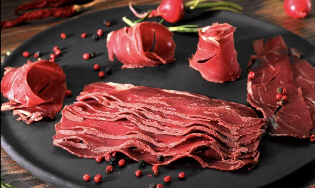 Η γευστική ιστορία του παστουρμά: Πώς κατάφερε να κατακτήσει την παγκόσμια κουζίνα