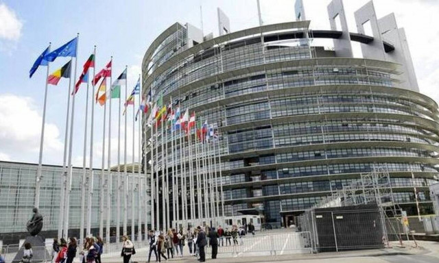 Φοροαποφυγή και επιζήμιες φορολογικές πρακτικές στο στόχαστρο της Ευρωβουλής