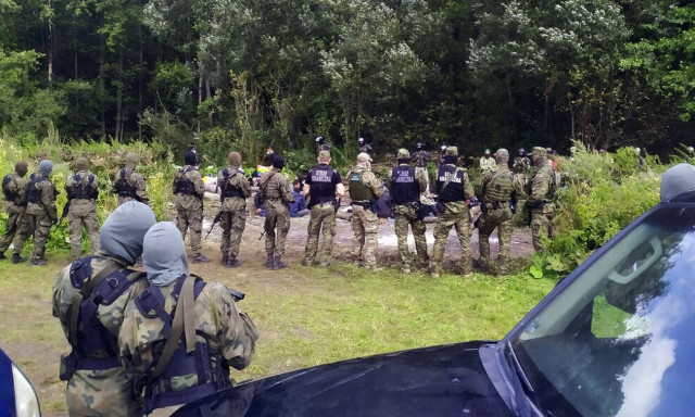 Η Πολωνία συνεχίζει την κατάσταση έκτακτης ανάγκης στα σύνορα με τη Λευκορωσία