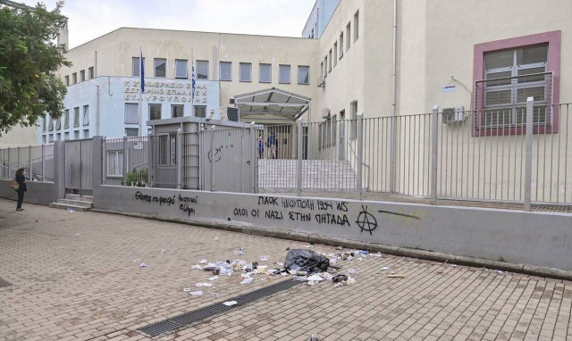 Επεισόδια στη Σταυρούπολη: Προχωρά η διαδικασία ταυτοποίησης μαθητών μεταξύ των δραστών