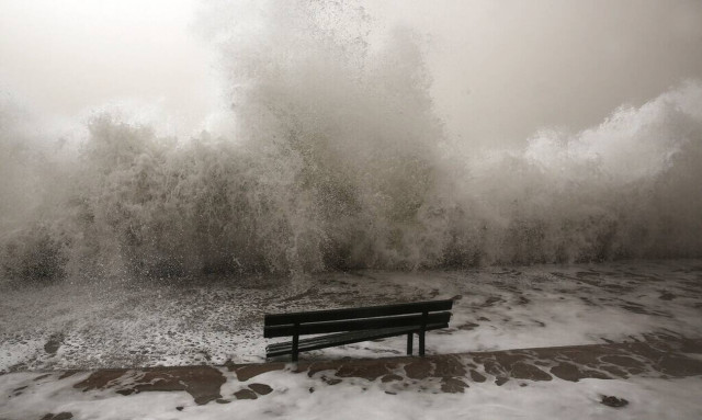 Καιρός: Πρωτομηνιά με τοπικές βροχές και πολλά μποφόρ - Η πρόγνωση για το Σαββατοκύριακο