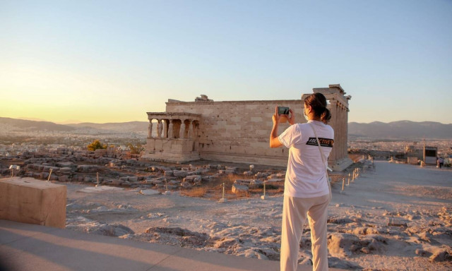 Βασίλης Κικίλιας: Πρωτοβουλίες για να ενισχυθεί ο αστικός τουρισμός