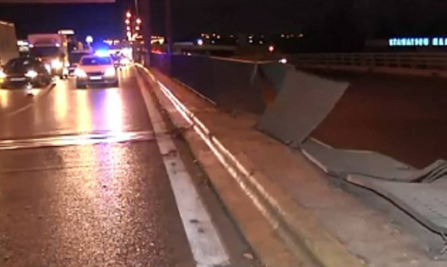 Πώς έγινε το τροχαίο-σοκ στον Κηφισό: Το αυτοκίνητο... απογειώθηκε και πέρασε στο αντίθετο ρεύμα