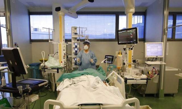 Κορονοϊός - Βατόπουλος: Η Ελλάδα πέρασε σε θανάτους Γαλλία και Ιταλία