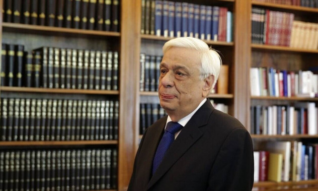 Στην παρουσίαση του τόμου «Σάλπιγξ Ελληνική» στην Καλαμάτα ο Προκόπης Παυλόπουλος