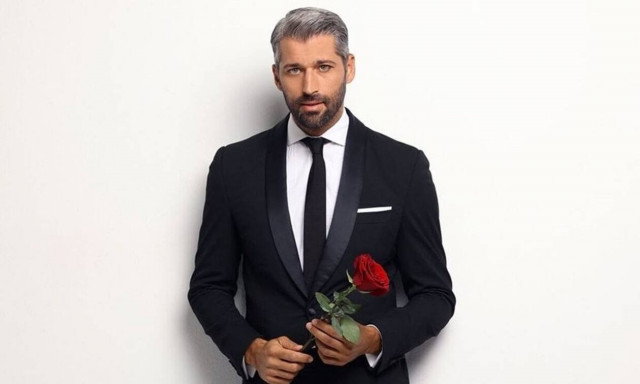 «Έπεσε» το Facebook και το Bachelor «έχει αισθήματα» για το Twitter