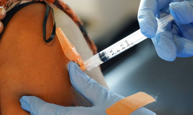 Κορονοϊός: Ετοιμάζεται για τέταρτη δόση εμβολίων το Βέλγιο