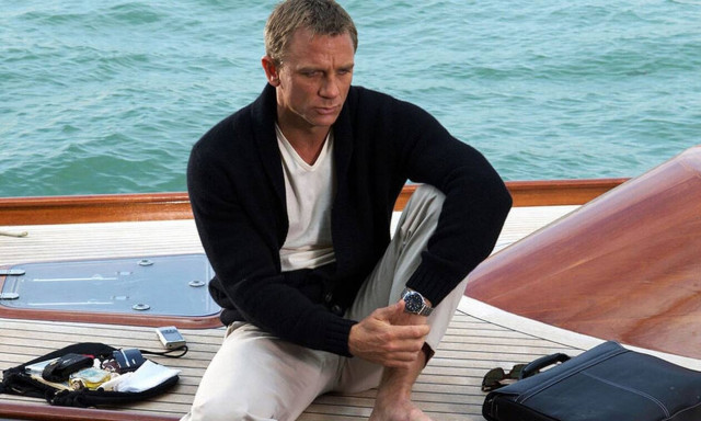 Τα ανδρικά αρώματα που θα κυριαρχίσουν τον φετινό χειμώνα