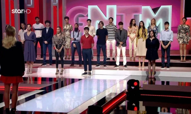 GNTM 4: Η φωτογράφιση αλά Rockstars και το μοντέλο που αποχώρησε (videos)
