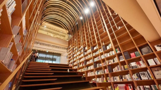 Όλο το έργο και το αρχείο του Χαρούκι Μουρακάμι σε μια βιβλιοθήκη