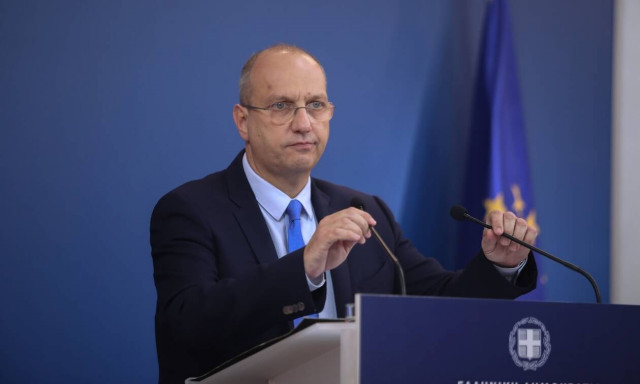 Οικονόμου: Ο κ. Τσίπρας προσπαθεί απεγνωσμένα να αλλάξει την ατζέντα